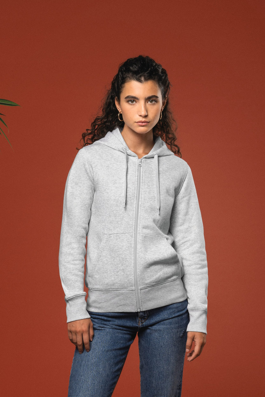 Sweatshirt sustentável com capuz e fecho de senhora - Preto