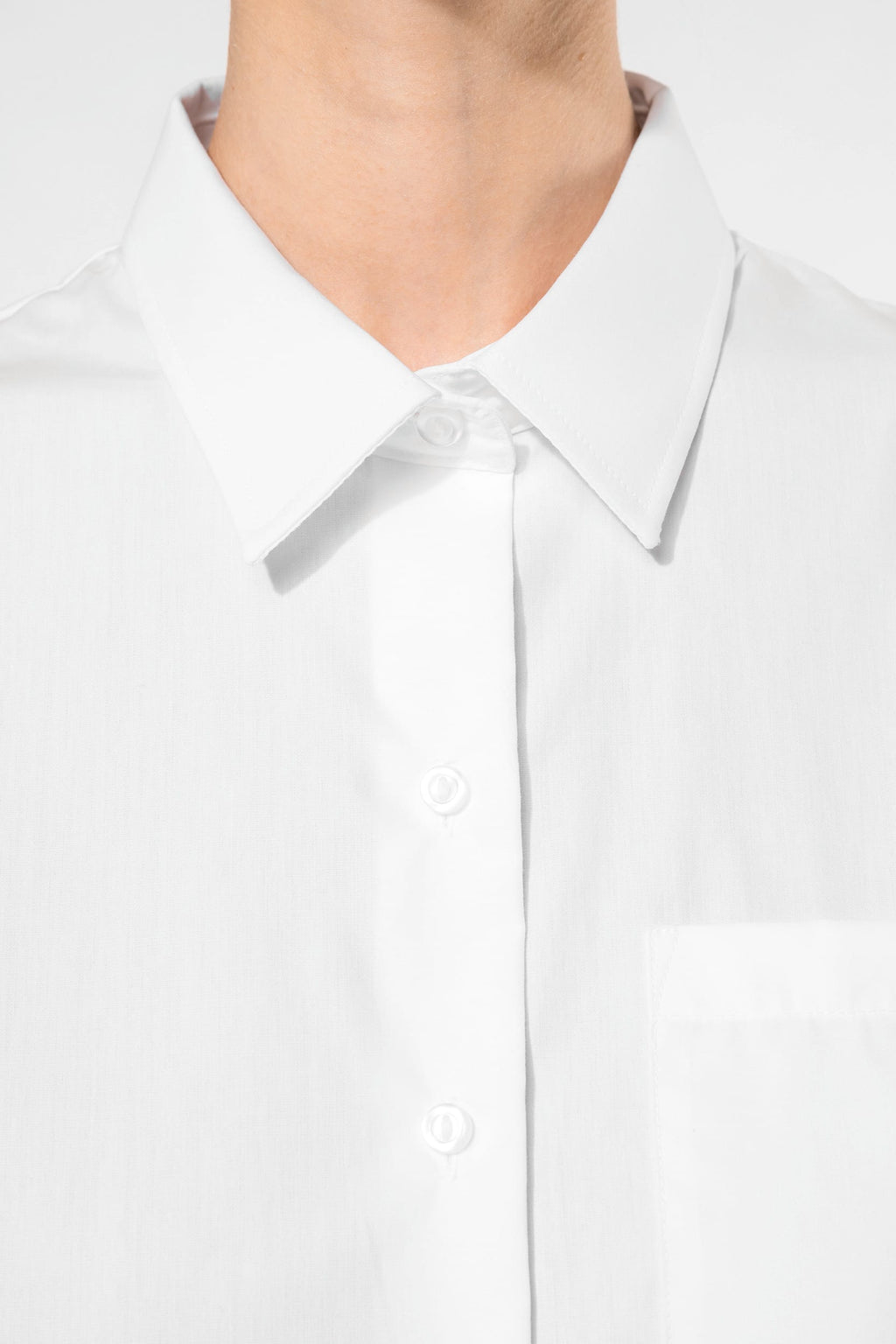 Camisa de senhora de manga comprida em popeline tratamento fácil