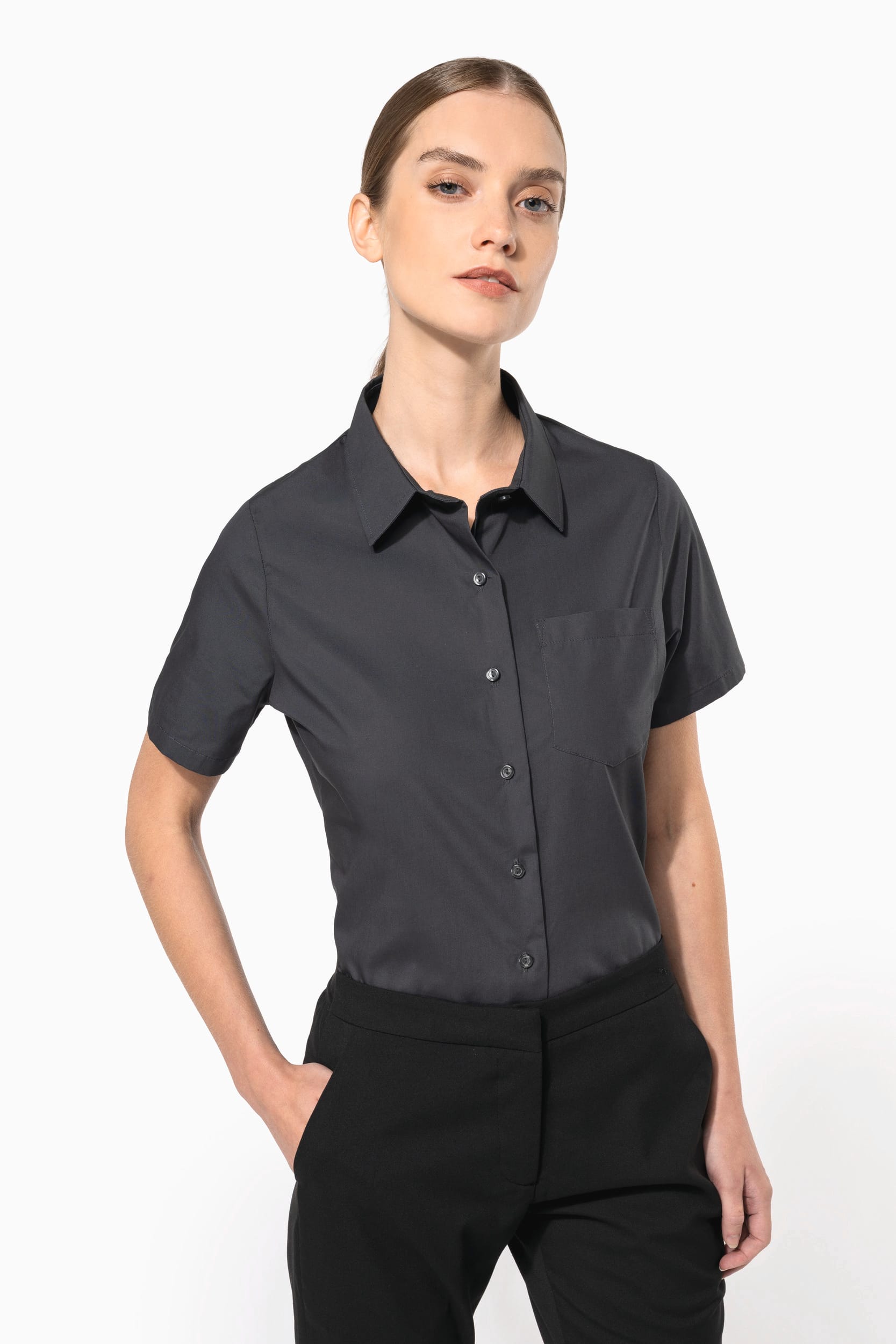 Camisa de senhora manga curta em popeline tratamento fácil - Preto