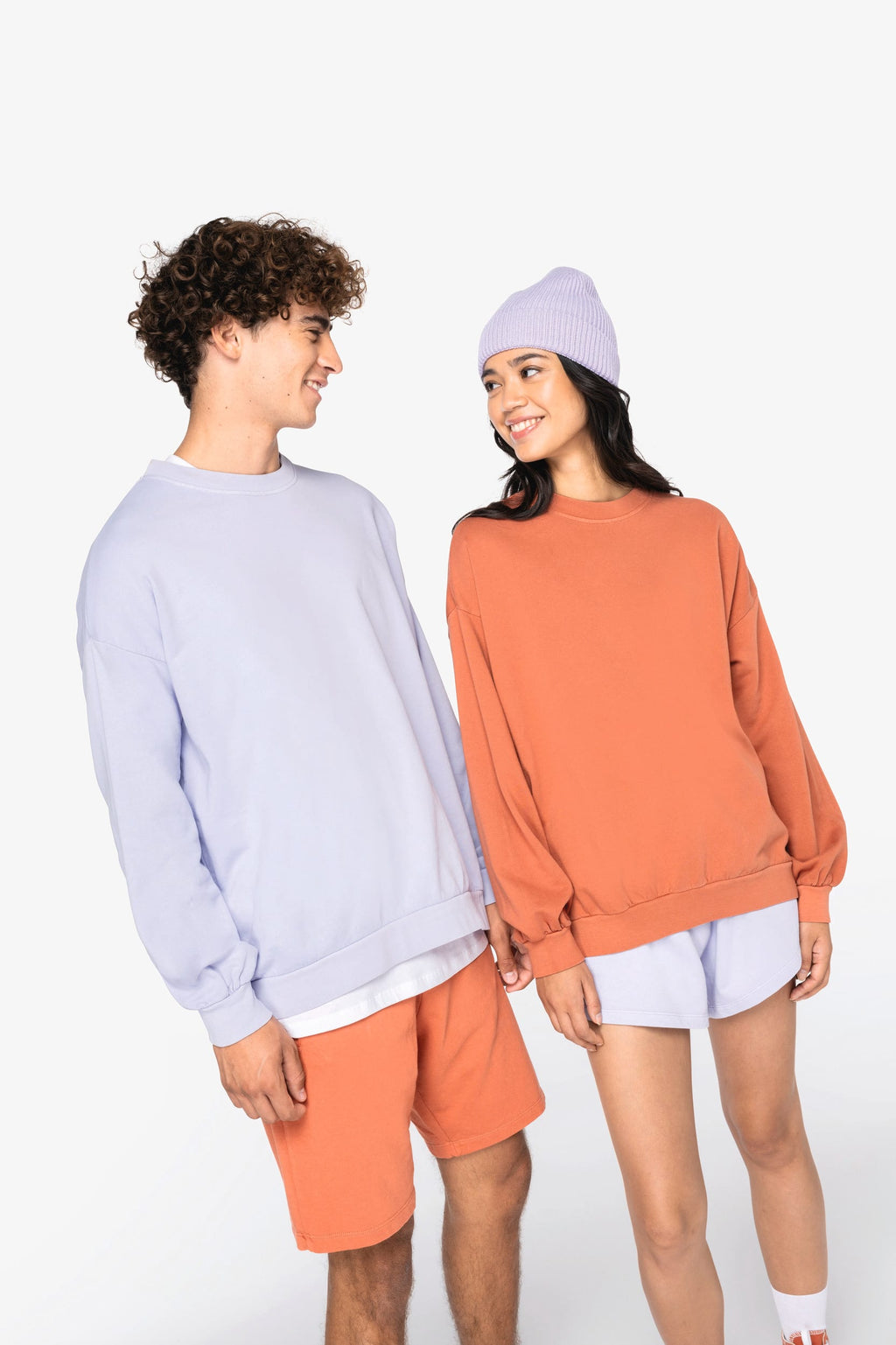 Sweatshirt sustentável oversize French Terry unissexo - Preto lavado