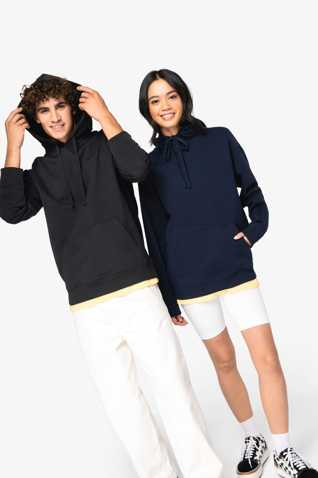 Sweatshirt sustentável com capuz e ombros descaídos French Terry unissexo