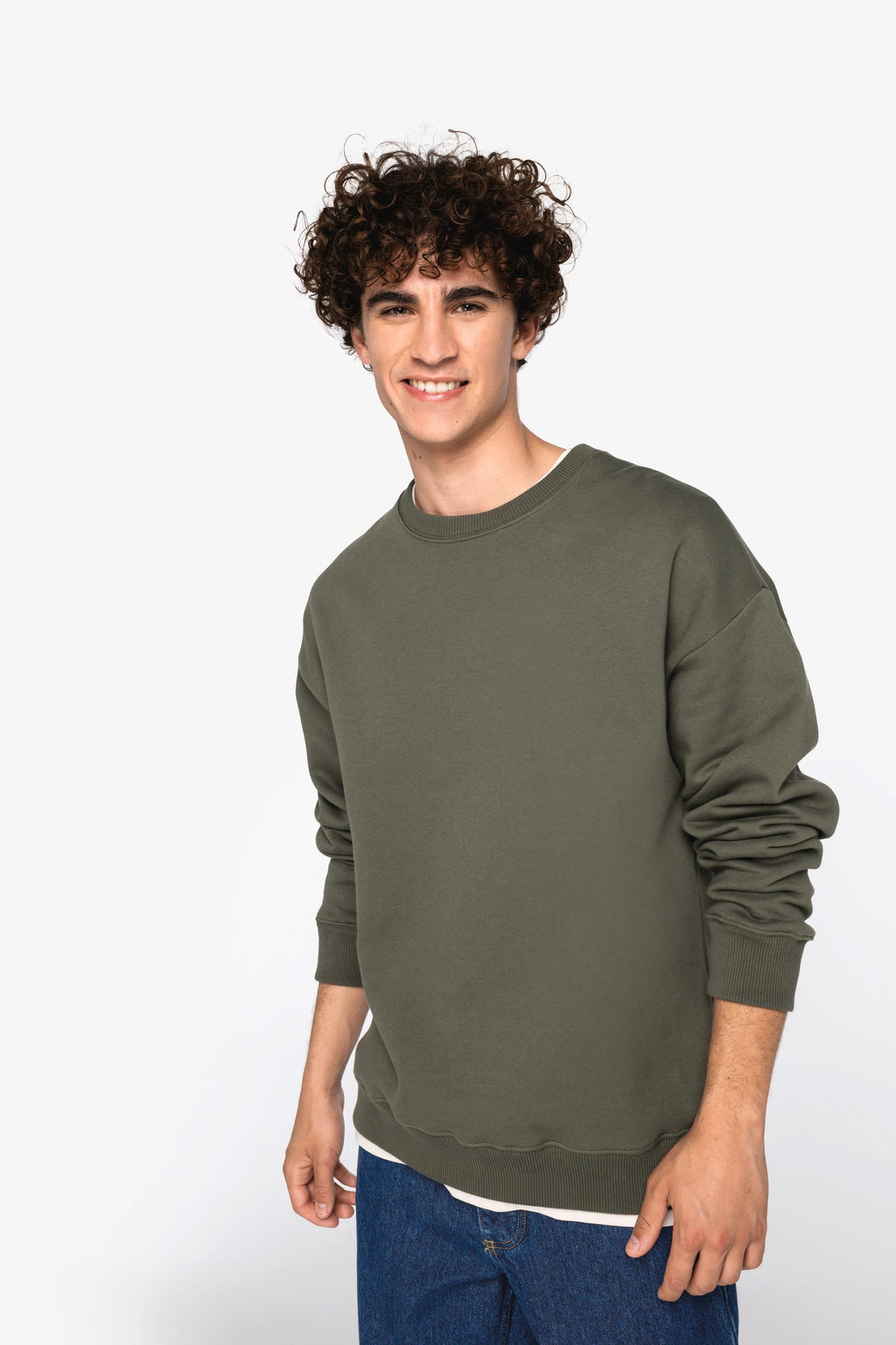 Sweatshirt sustentável decote redondo oversize unissexo - Preto