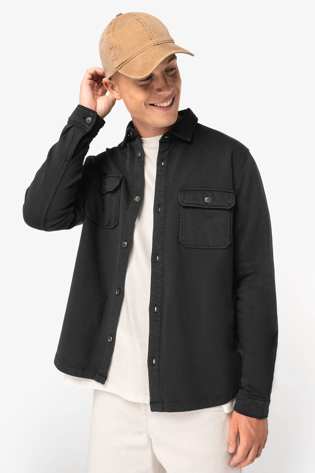 Sobrecamisa cardada sustentável com aspecto lavado de homem