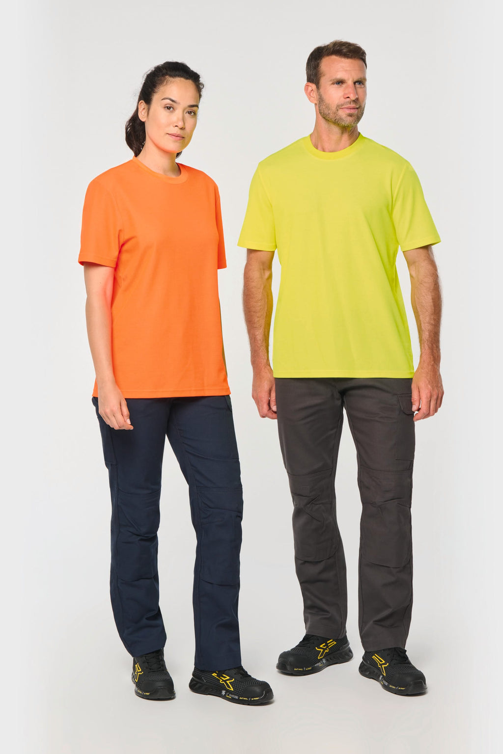 T-shirt sustentável algodão/poliéster unissexo - Laranja fluorescente