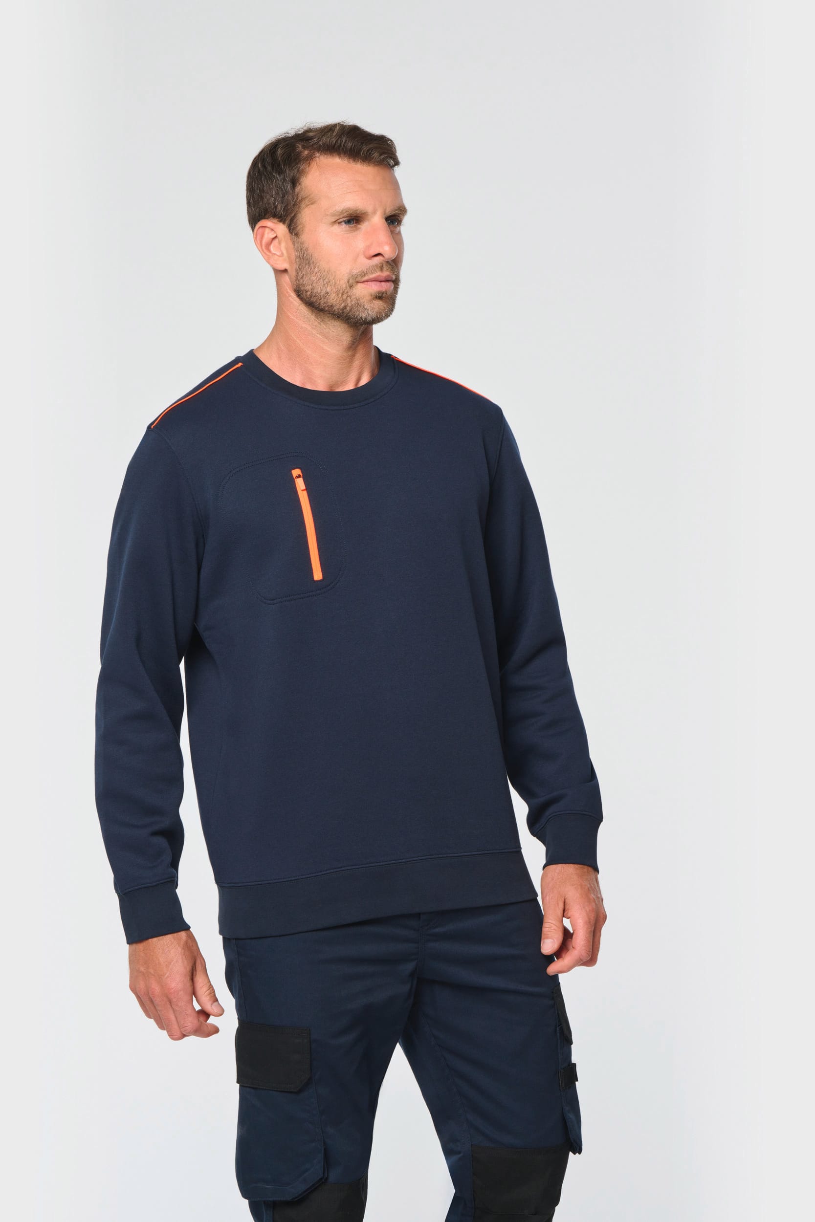 Sweatshirt Day To Day unissexo com bolso em contraste